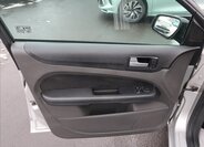 Ford Focus Hatchback 1,6 l 74 kw