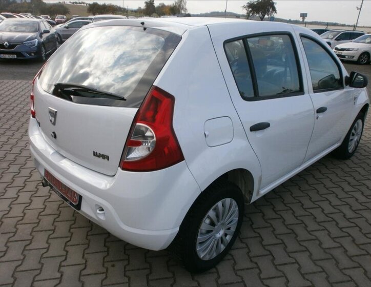 Dacia Sandero Hatchback 1,4 l 55 kw