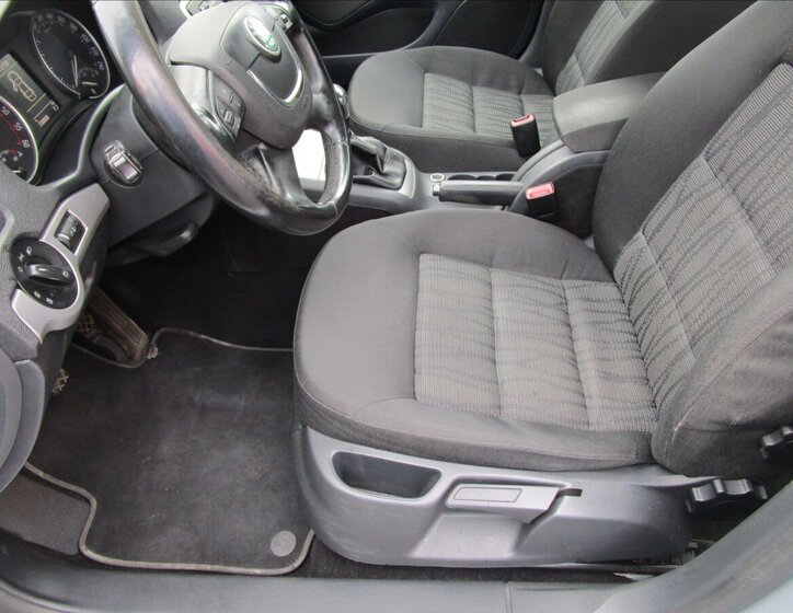 Škoda Octavia Liftback 1,6 l 77 kw