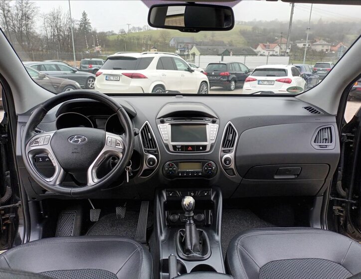 Hyundai ix35 SUV / Terénní 2,0 l 100 kw