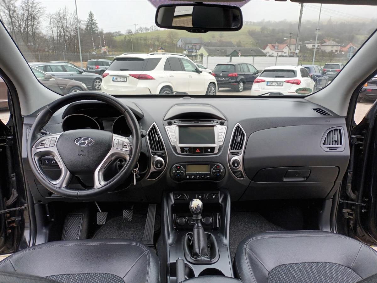 Hyundai ix35 SUV / Terénní 2,0 l 100 kw