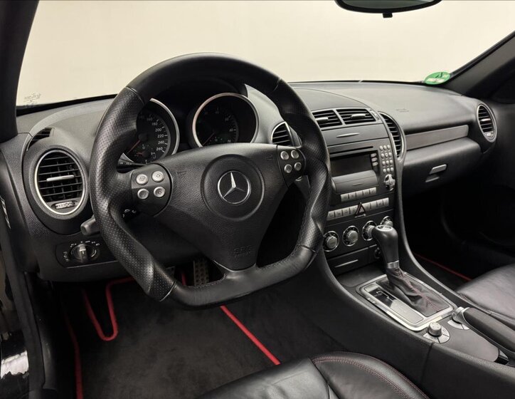 Mercedes-Benz SLK 13