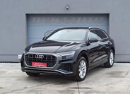 Audi Q8 1