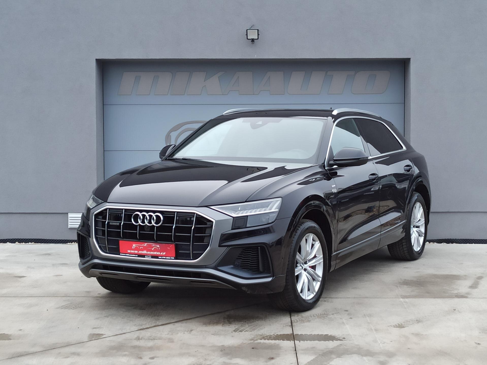 Audi Q8