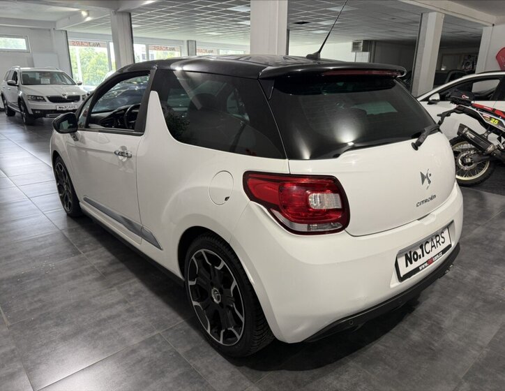 Citroën DS3 4