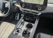 Lexus RX 500h SUV / Terénní 2,4 l 273 kw