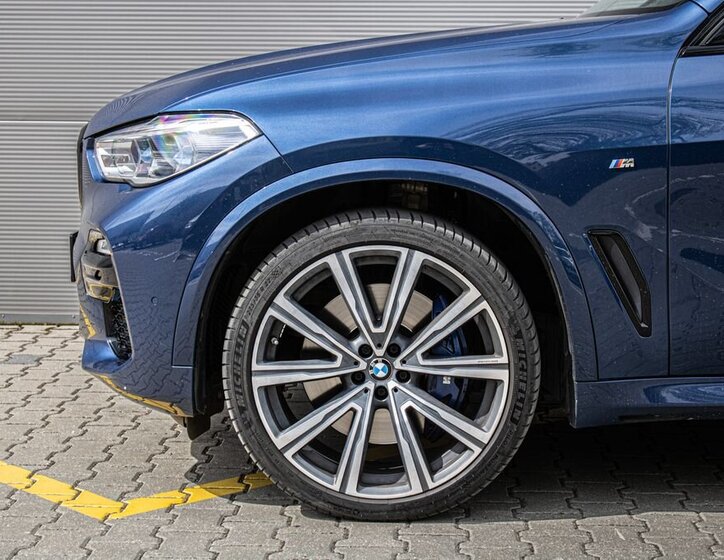 BMW X5 SUV / Terénní 3,0 l 195 kw