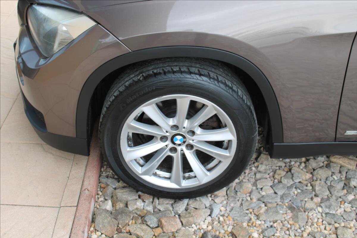 BMW X1 SUV / Terénní 2,0 l 100 kw