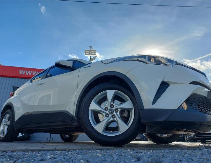 Toyota C-HR 43