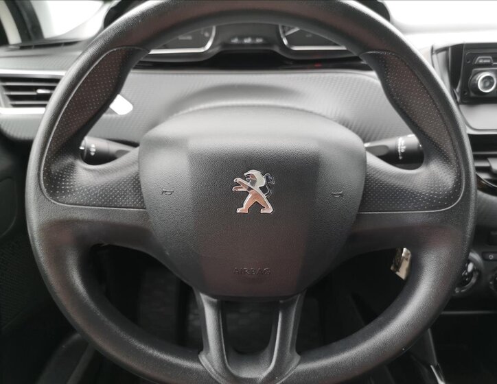 Peugeot 2008 Kombi 1,4 l 50 kw