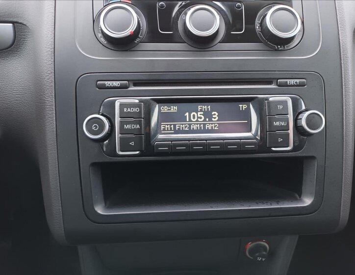 Volkswagen Touran MPV 1,2 l 77 kw