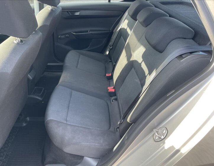 Škoda Fabia Hatchback 999,0 55 kw