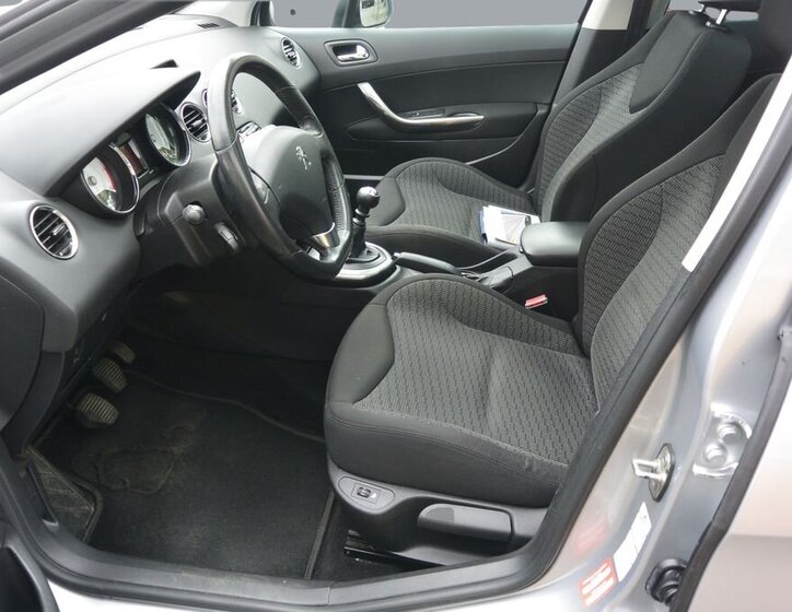 Peugeot 308 Kombi 2,0 l 110 kw