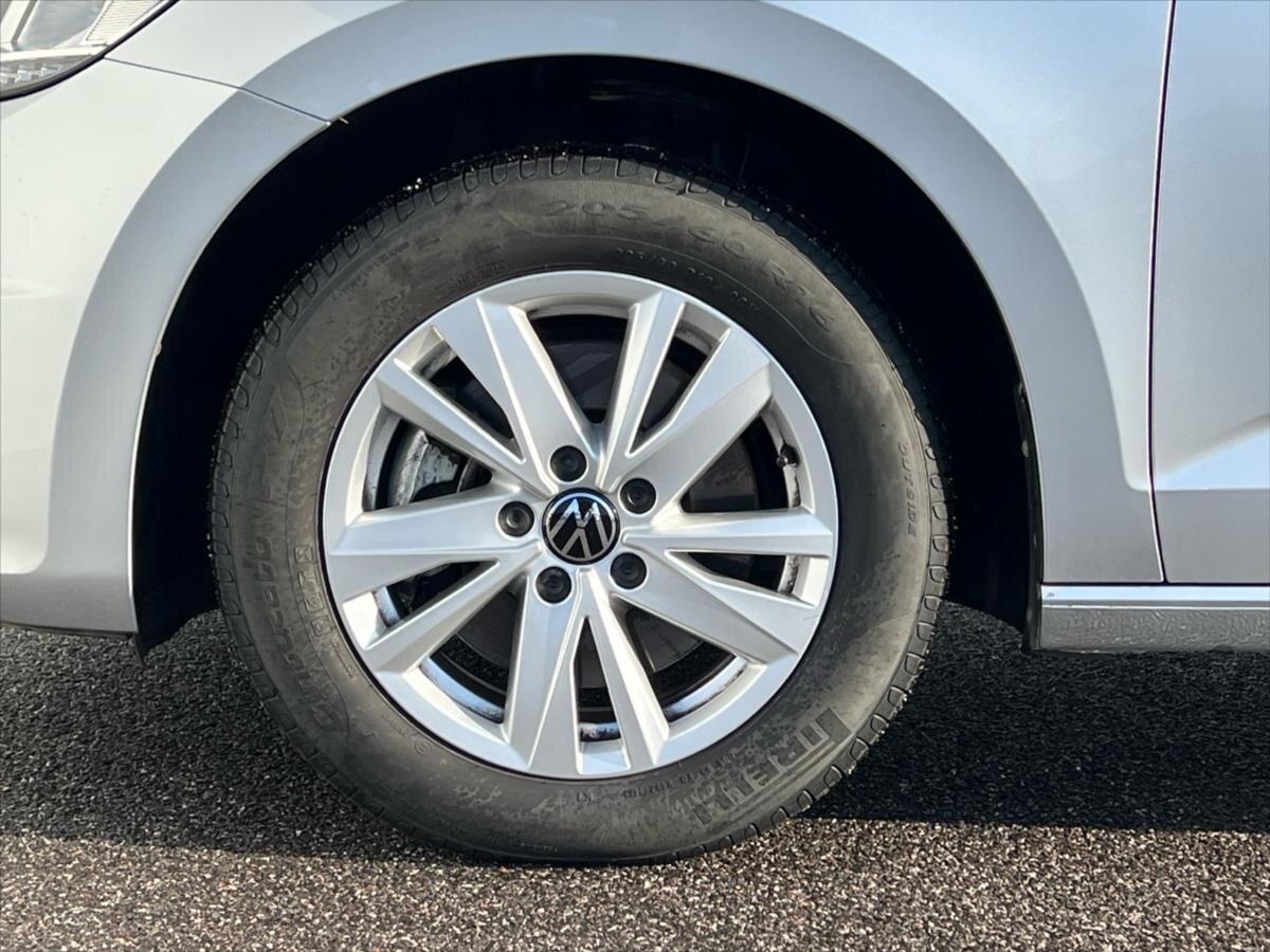 Volkswagen Touran MPV 1,5 l 110 kw