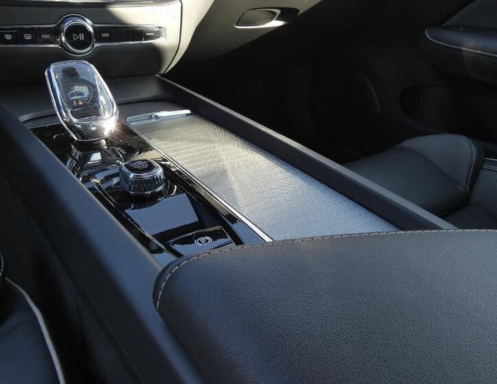 Volvo S60 Sedan / Limuzína 2,0 l 184 kw