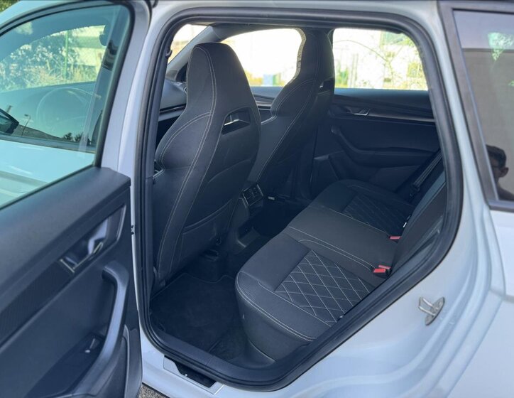 Škoda Karoq Kombi 1,5 l 110 kw