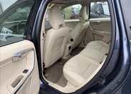 Volvo XC60 Kombi 2,4 l 129 kw