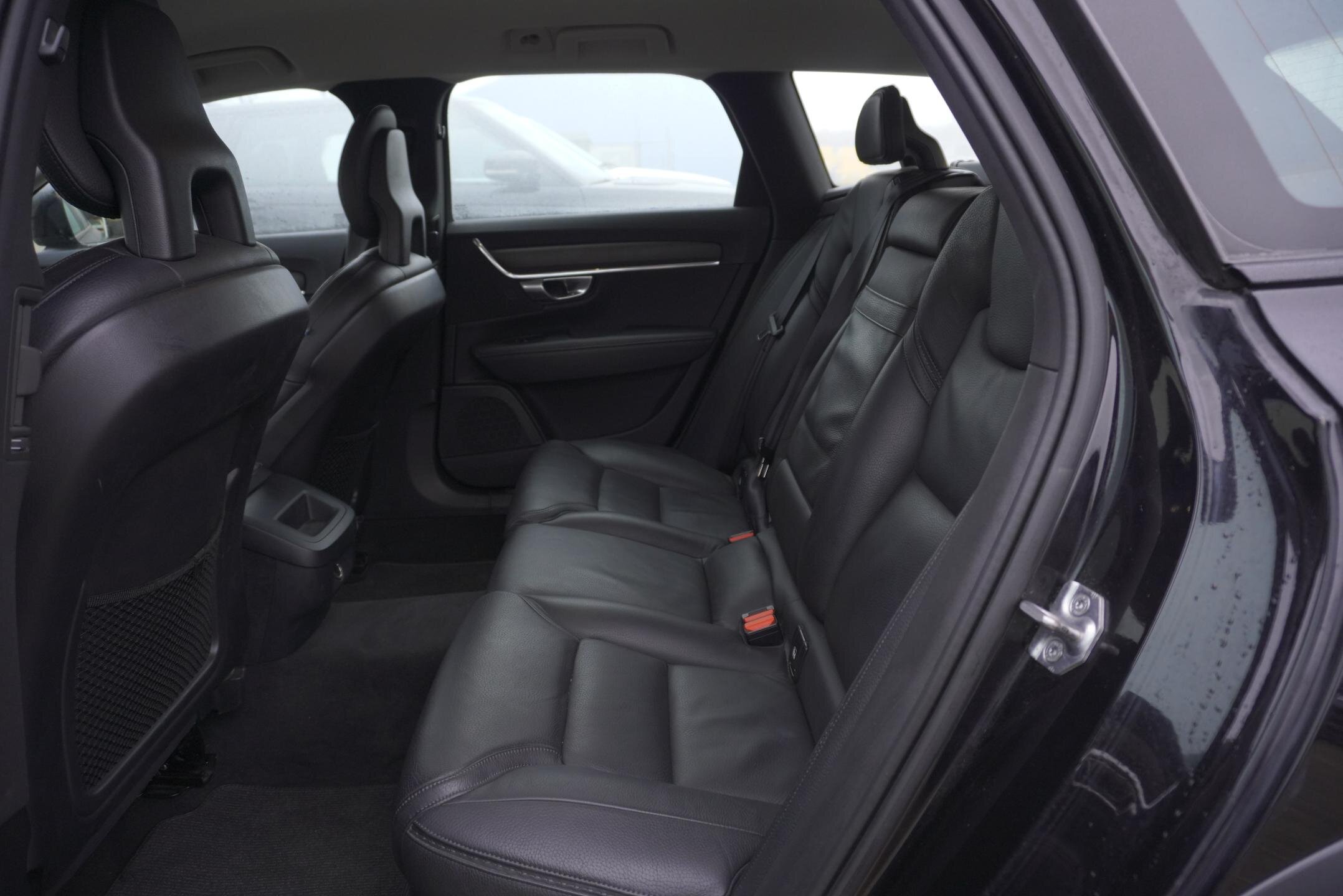 Volvo V90 Kombi 2,0 l 173 kw