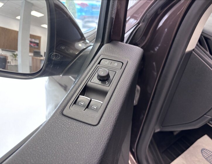Volkswagen Multivan Kombi 2,0 l 110 kw
