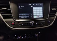 Opel Crossland X SUV 1,2 l 61 kw