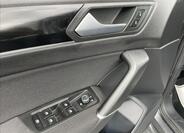 Volkswagen Touran 12