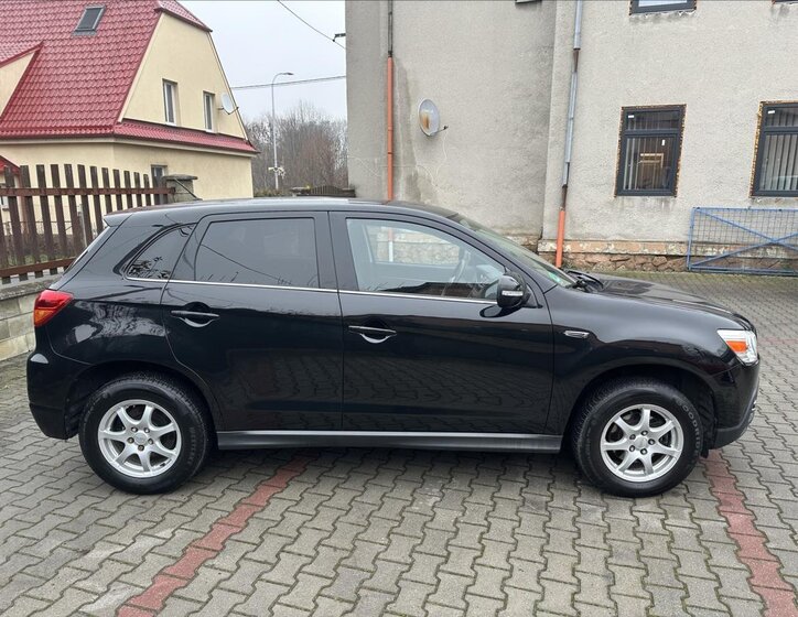 Mitsubishi ASX SUV 1,6 l 86 kw