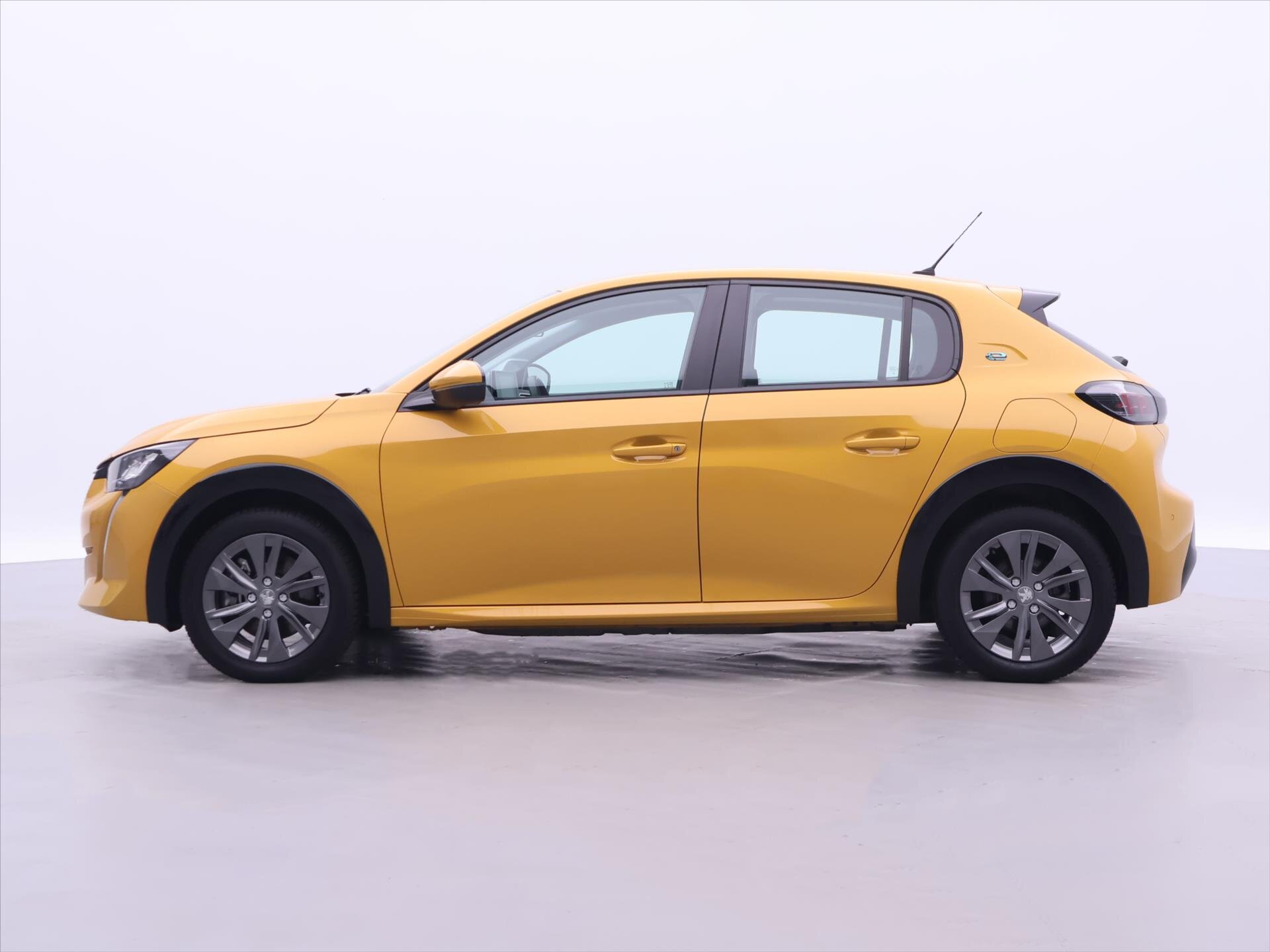 Peugeot 208 Hatchback 0,0 100 kw