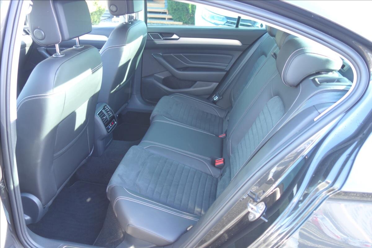 Volkswagen Passat Sedan 2,0 l 110 kw