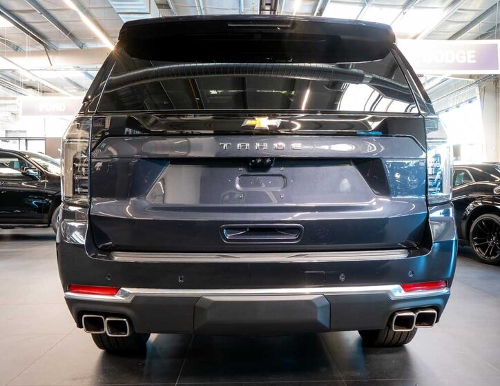 Chevrolet Tahoe SUV 6,2 l 313 kw