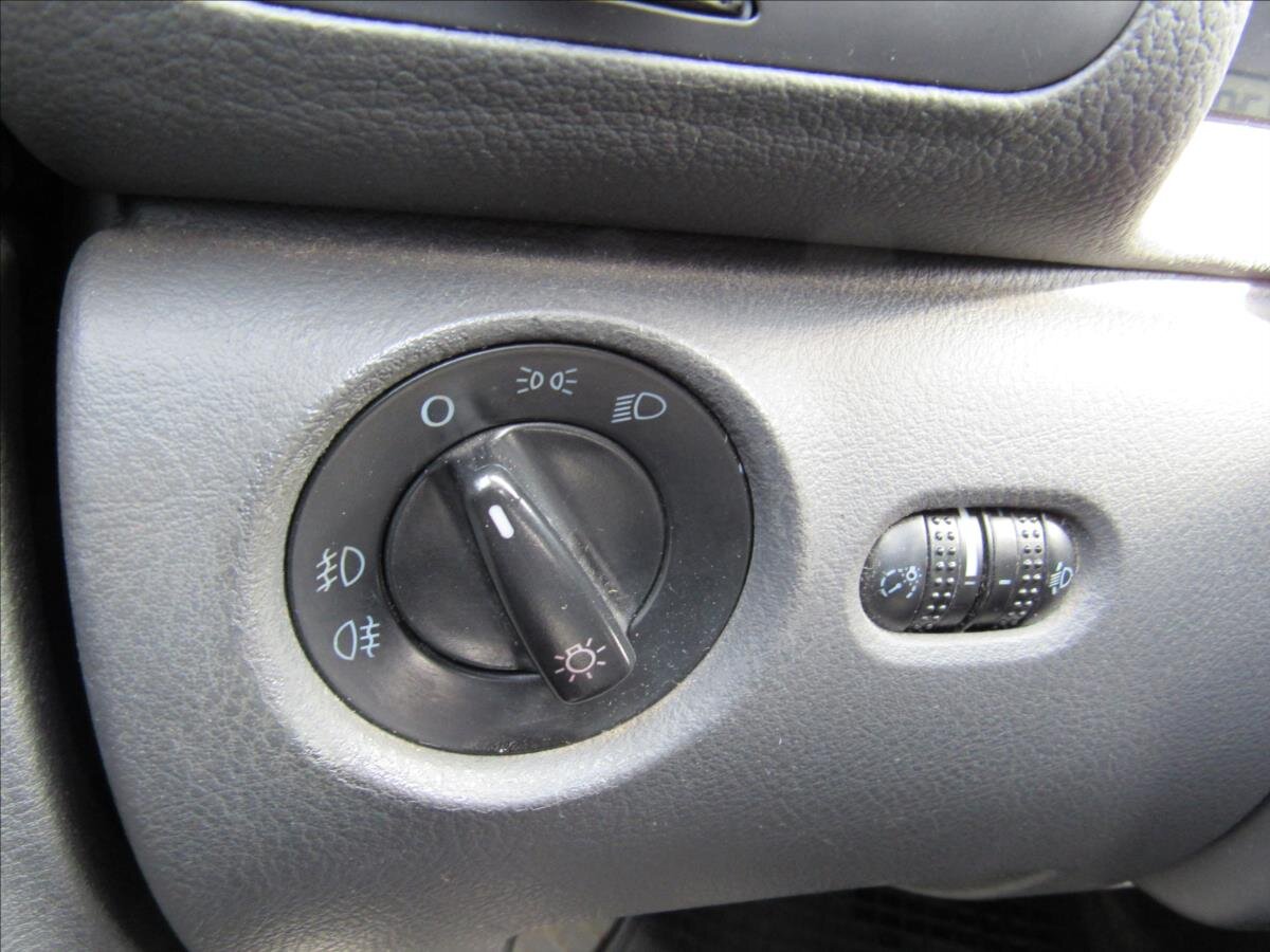 Volkswagen Passat Kombi 1,9 l 74 kw