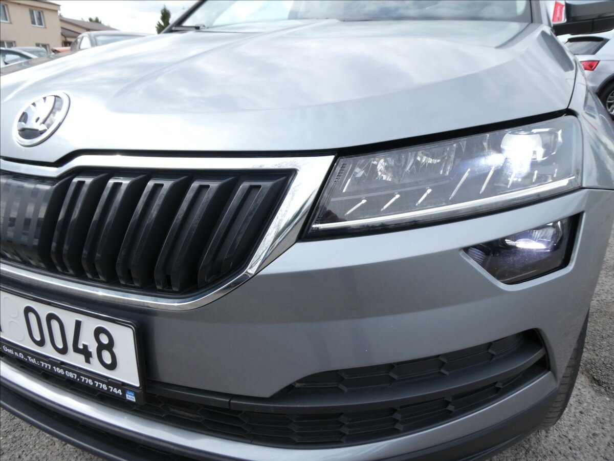 Škoda Karoq SUV / Terénní 2,0 l 110 kw