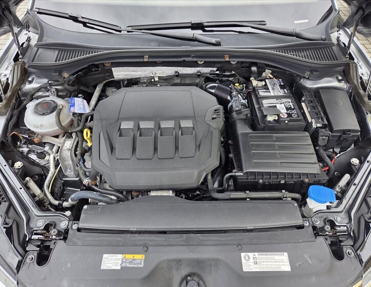 Škoda Superb Kombi 2,0 l 140 kw