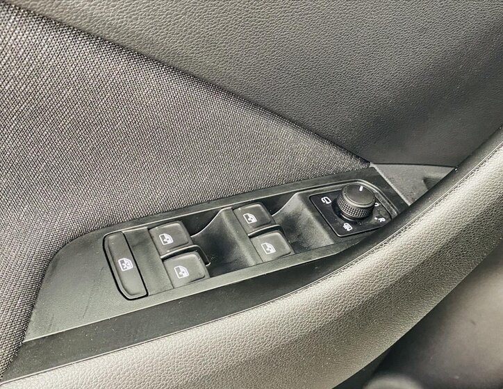 Škoda Scala Hatchback 999,0 85 kw