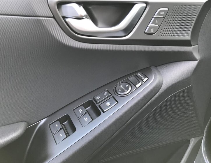 Hyundai IONIQ Hatchback 0,0 100 kw
