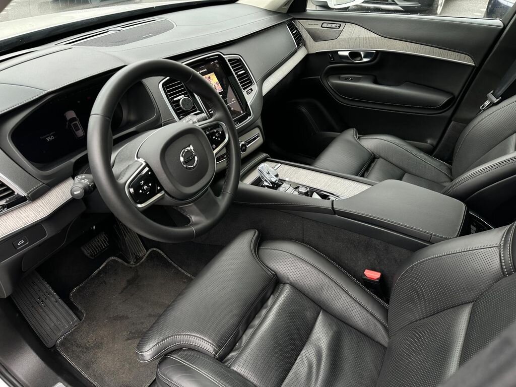 Volvo XC90 SUV / Terénní 2,0 l 173 kw