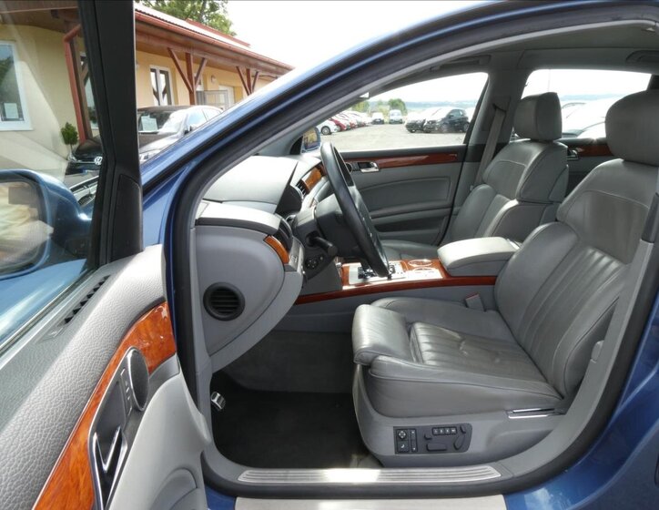 Volkswagen Phaeton Sedan 3,0 l 171 kw