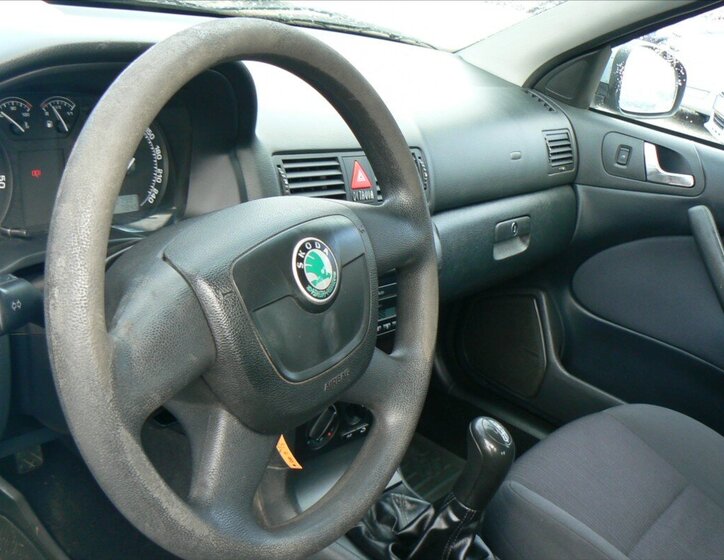 Škoda Octavia Liftback 1,9 l 74 kw