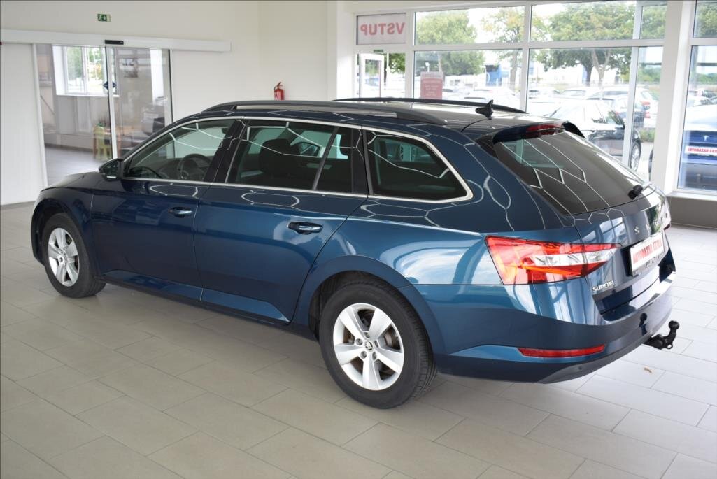 Škoda Superb
