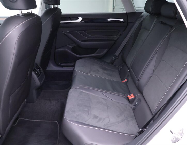 Volkswagen Arteon Kombi 2,0 l 110 kw