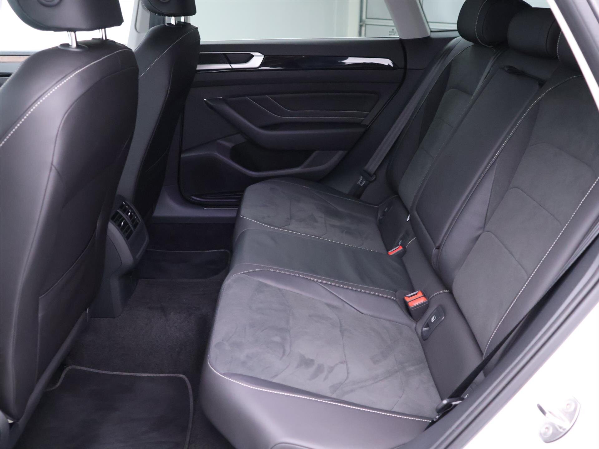 Volkswagen Arteon Kombi 2,0 l 110 kw