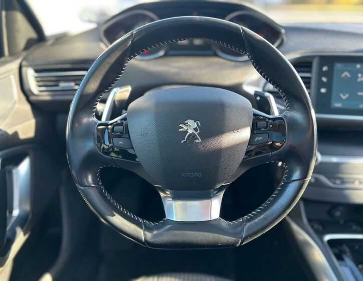 Peugeot 308 17