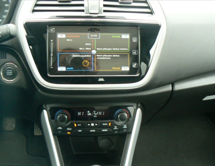 Suzuki SX4 S-Cross SUV / Terénní 1,4 l 103 kw