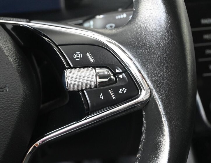 Škoda Superb Kombi 2,0 l 110 kw