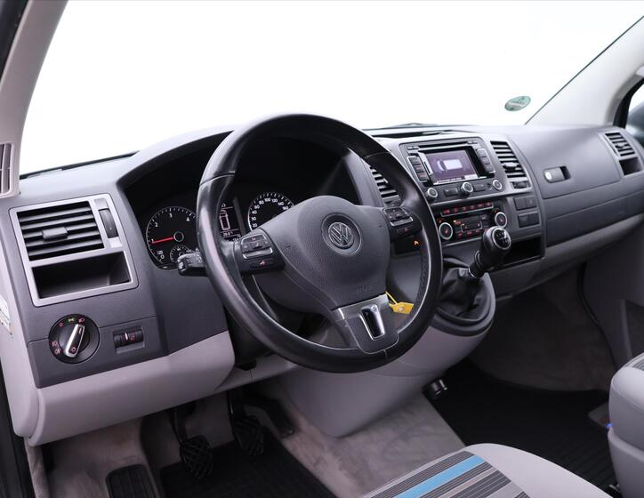 Volkswagen California 32