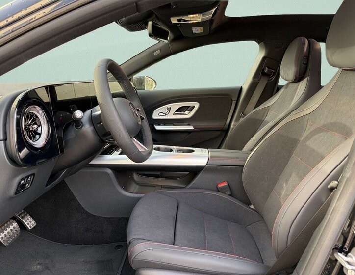 Mercedes-Benz CLA Kombi 0,0 260 kw