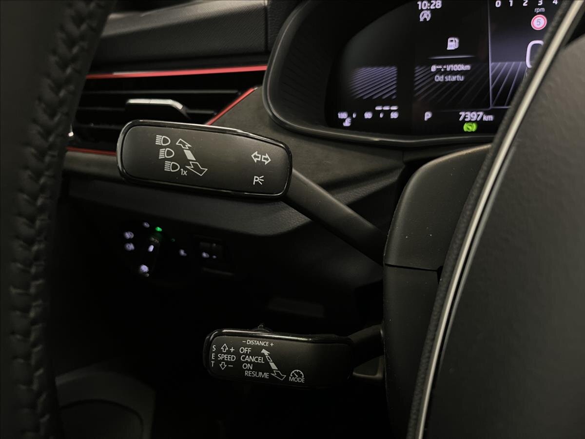 Škoda Kamiq SUV 999,0 85 kw