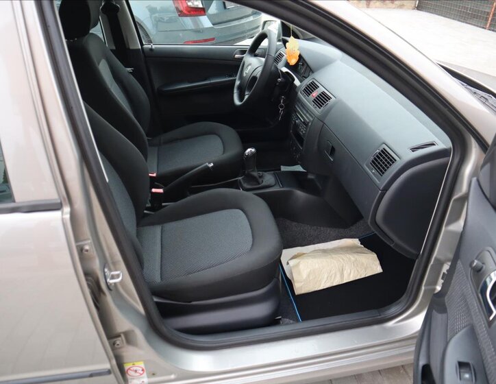 Škoda Fabia Hatchback 1,4 l 55 kw