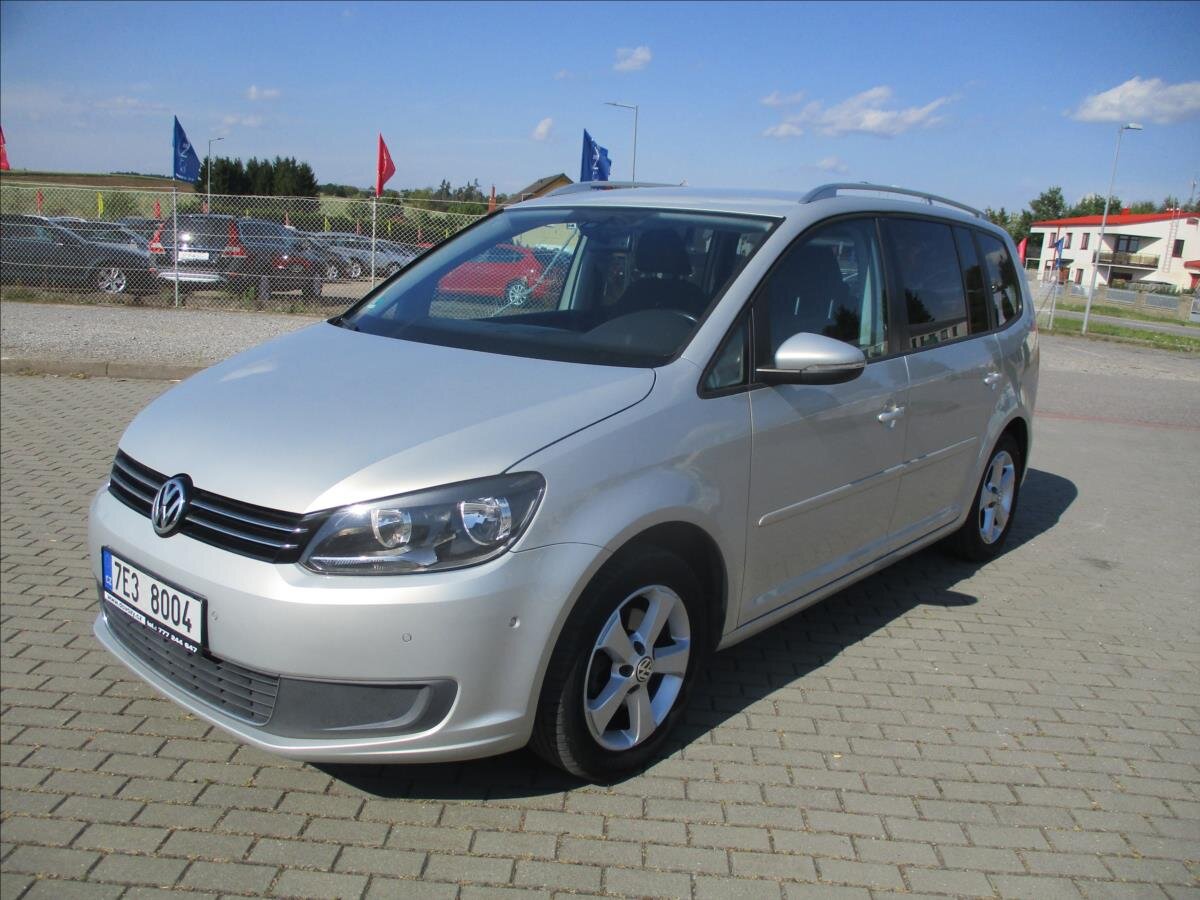 Volkswagen Touran Kombi 1,2 l 77 kw