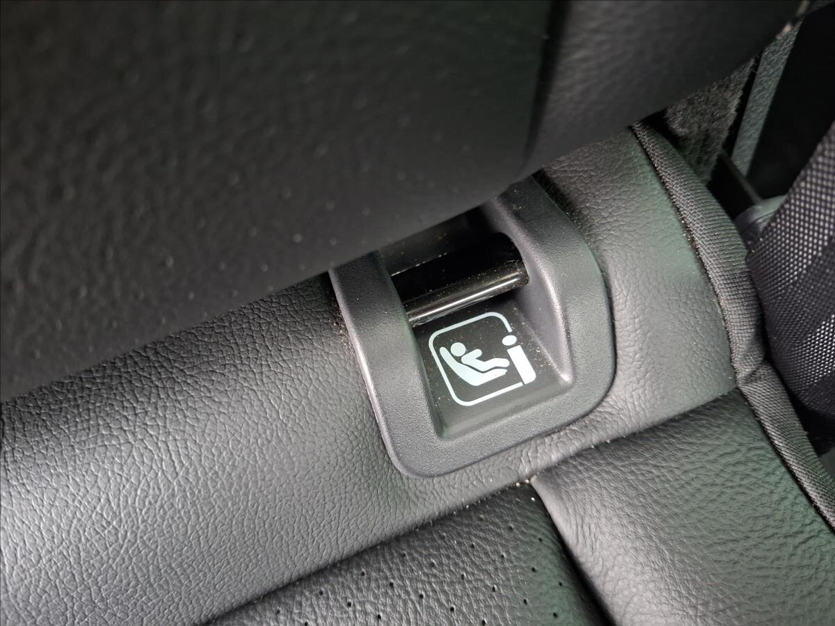 Citroën SpaceTourer MPV 2,0 l 130 kw