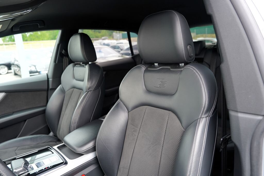Audi Q8 SUV / Terénní 3,0 l 250 kw